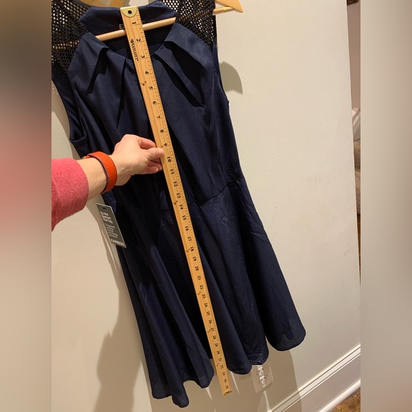 Express Midi Dress - Picture 5 of 8